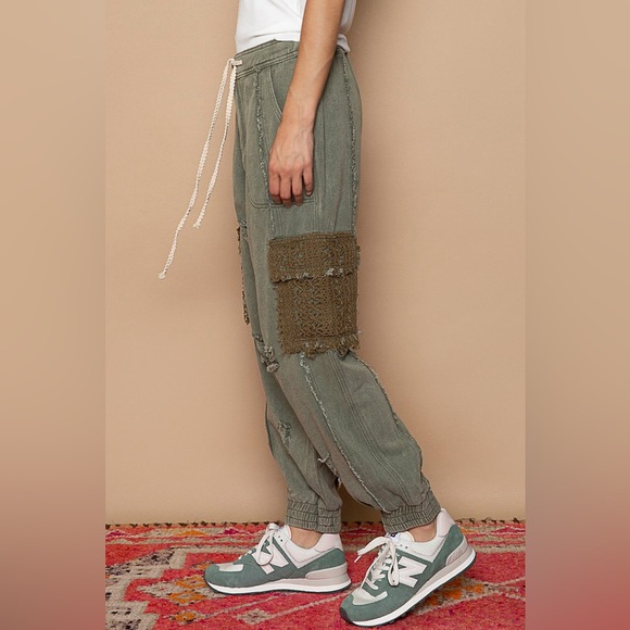 190B. Tie Waistband Cargo Denim Jogger - Green - Picture 4 of 7